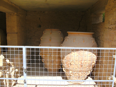 Knossos Palace jars